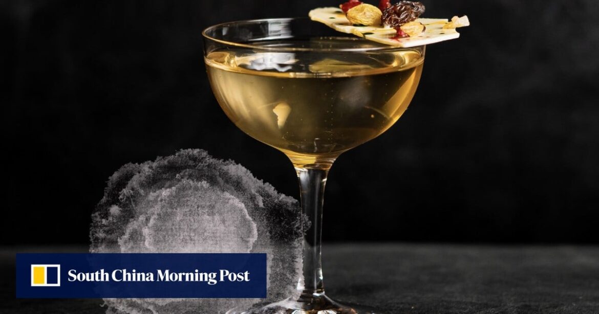 Tokyo bartender Hideyuki Saito on graffiti-themed cocktails that bring ‘world to life’ Tokyo bartender Hideyuki Saito on graffiti-themed cocktails that bring ‘world to life’