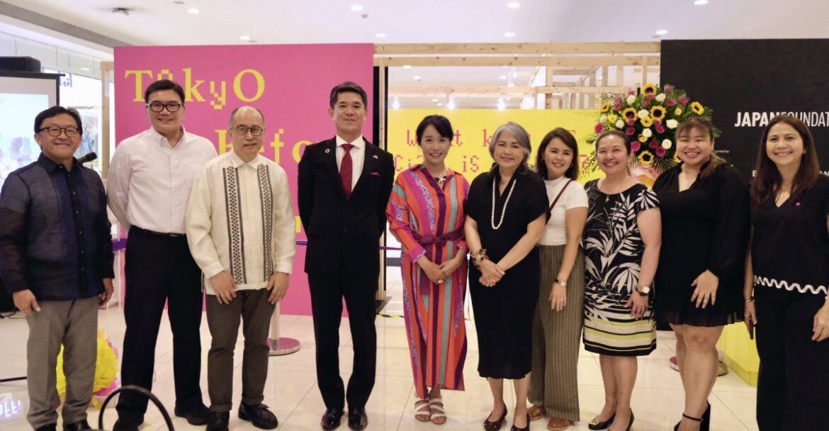 Ambassador Endo leads Japan Foundation's 'Tokyo Before/After' photography exhibition