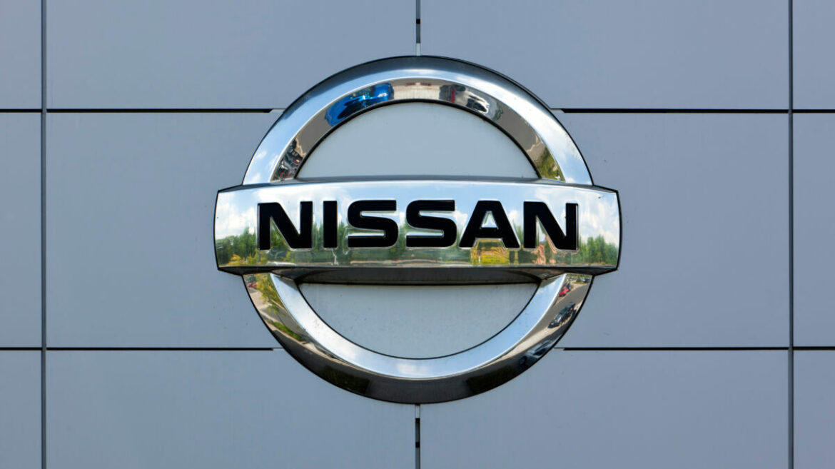 Nikkei: Nissan to suspend operations at some Japanese plants