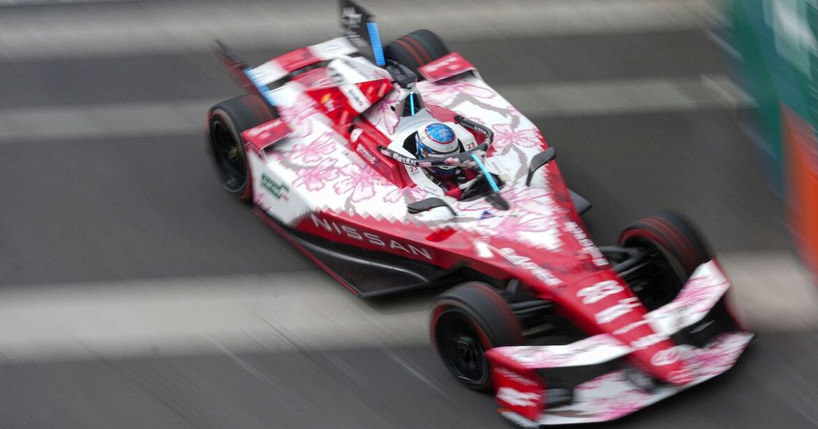 Rowland secures home win for Nissan in Tokyo E-Prix Round 9 Rowland secures home win for Nissan in Tokyo E-Prix Round 9