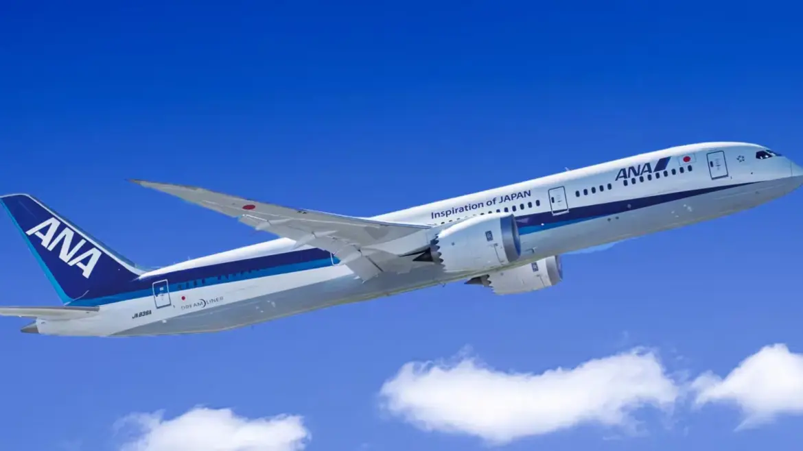 Passenger Tries to Open Exit Doors Mid-Flight; Houston-Bound Plane From Tokyo Diverted to Seattle Passenger Tries to Open Exit Doors Mid-Flight; Houston-Bound Plane From Tokyo Diverted to Seattle