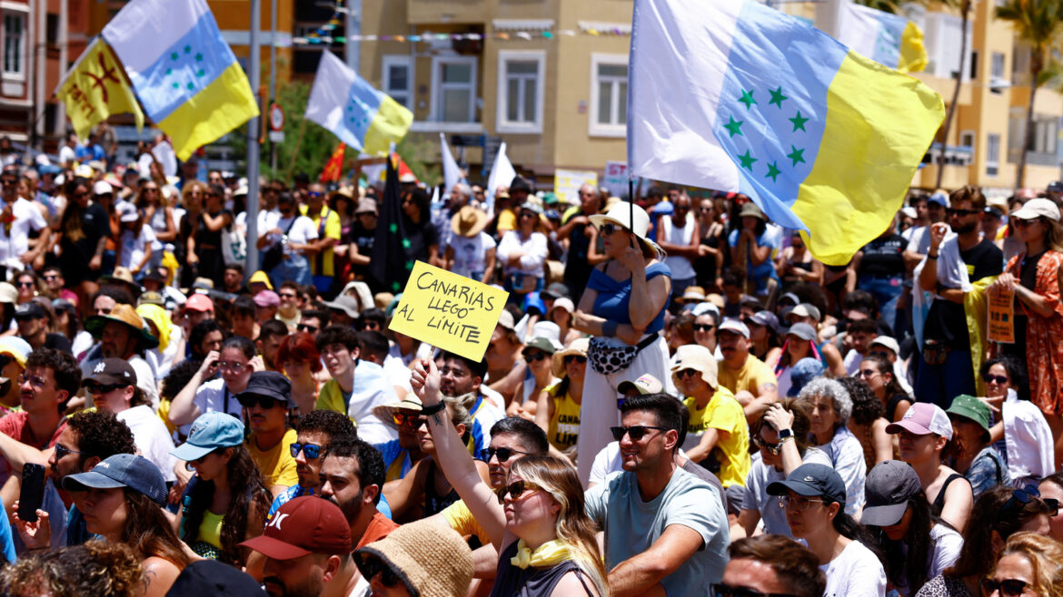 The impact of overtourism on countries and your role as a conscious traveller