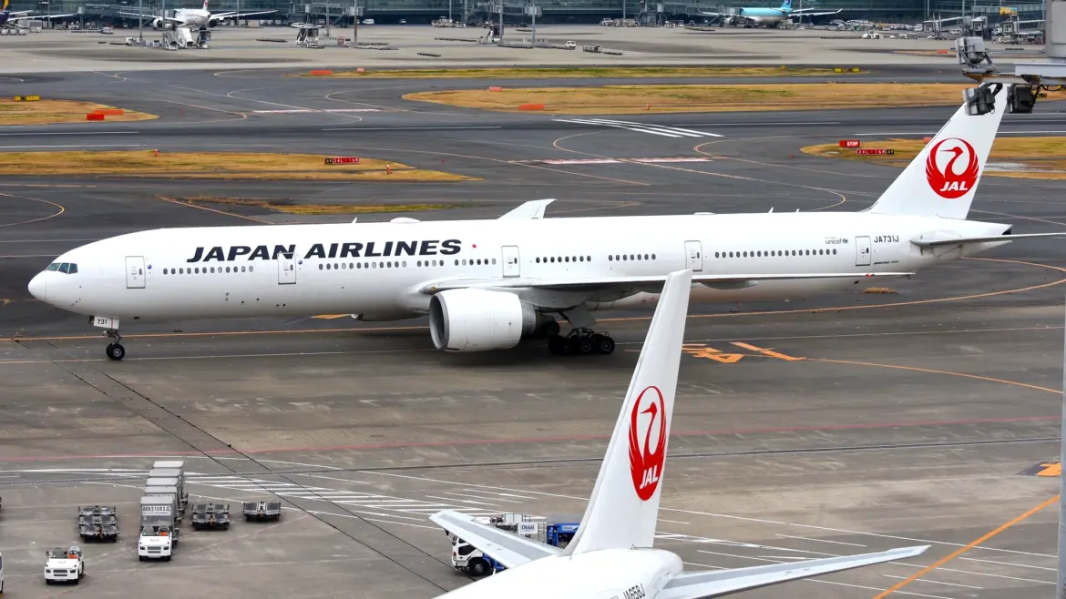 Japan Airlines to Retire First 777-300ER with Last Flight from Los Angeles Japan Airlines Boeing 777