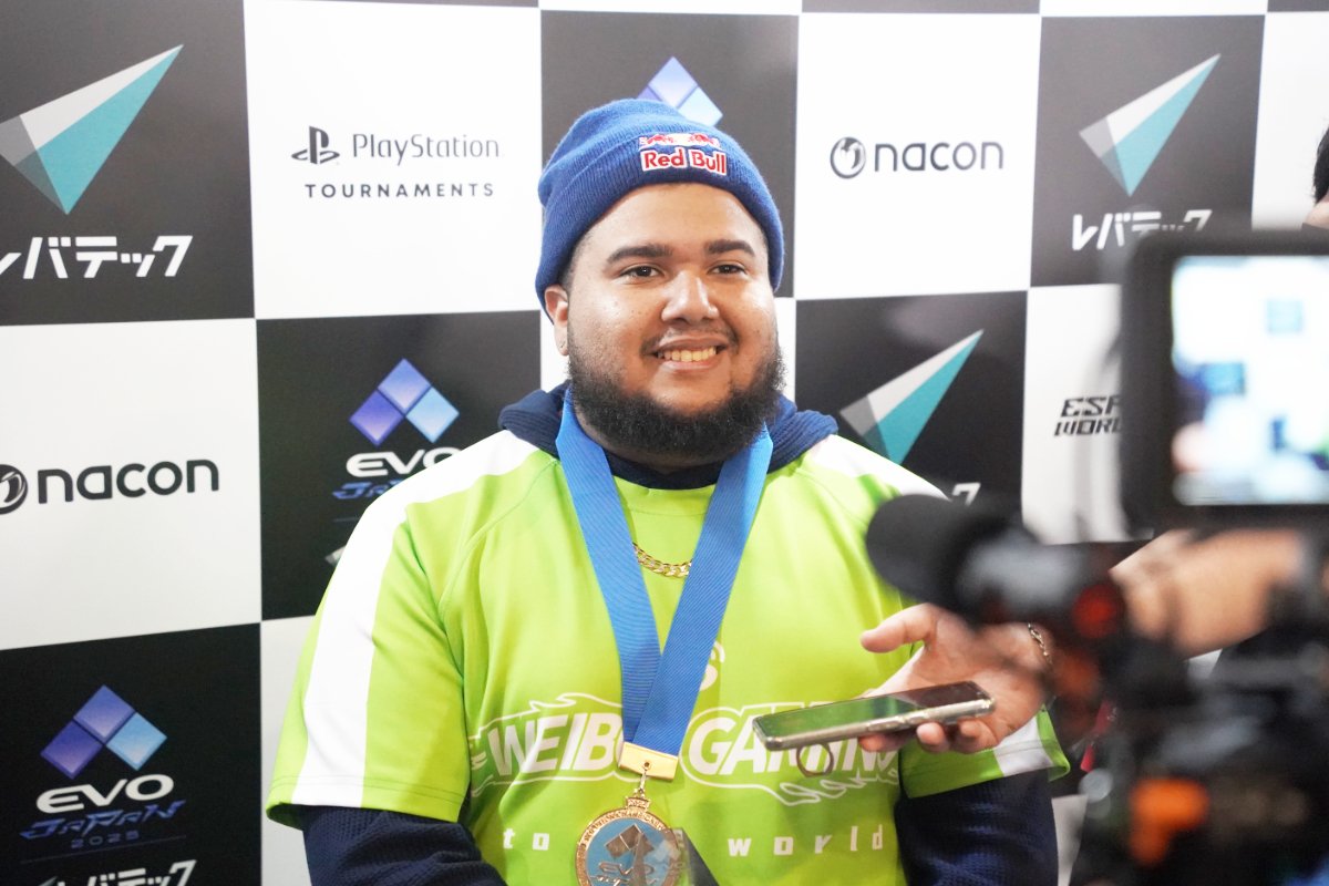 WBG RB MenaRD選手