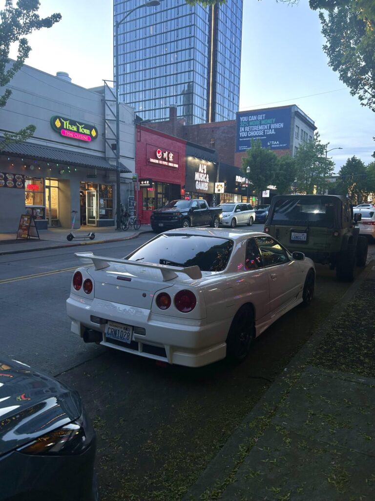 R34 in the streets of Seattle