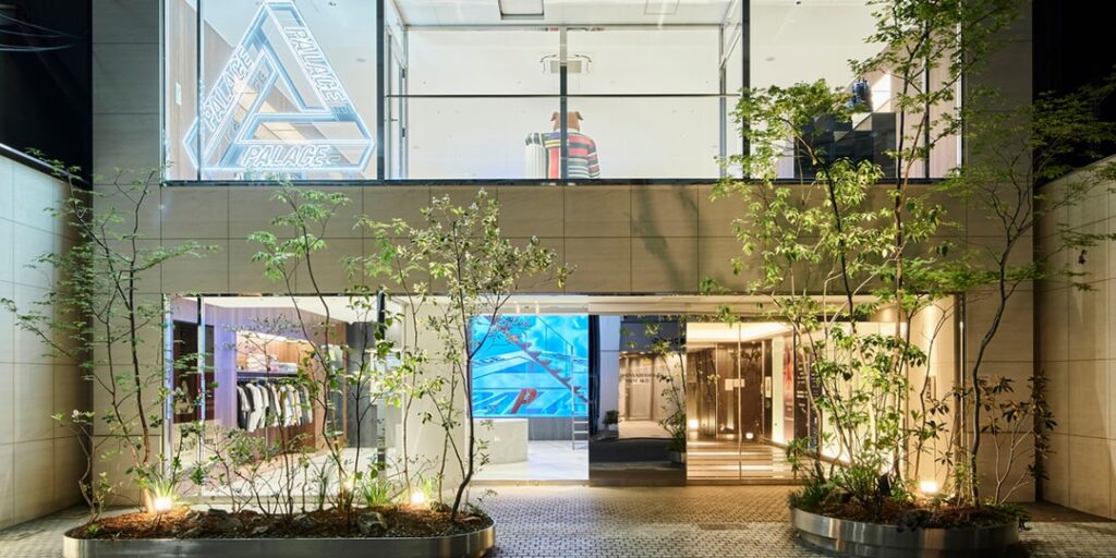 Palace Opens Second Japan Store in Osaka Palace Opens Second Japan Store in Osaka