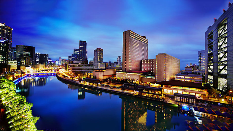 RIHGA Royal Hotel Osaka, Vignette Collection is located in located in the culturally rich district of Nakanoshima.