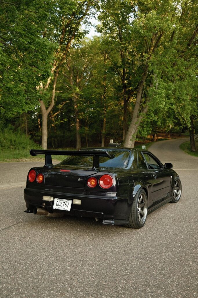 Took some photos of my friend’s R34