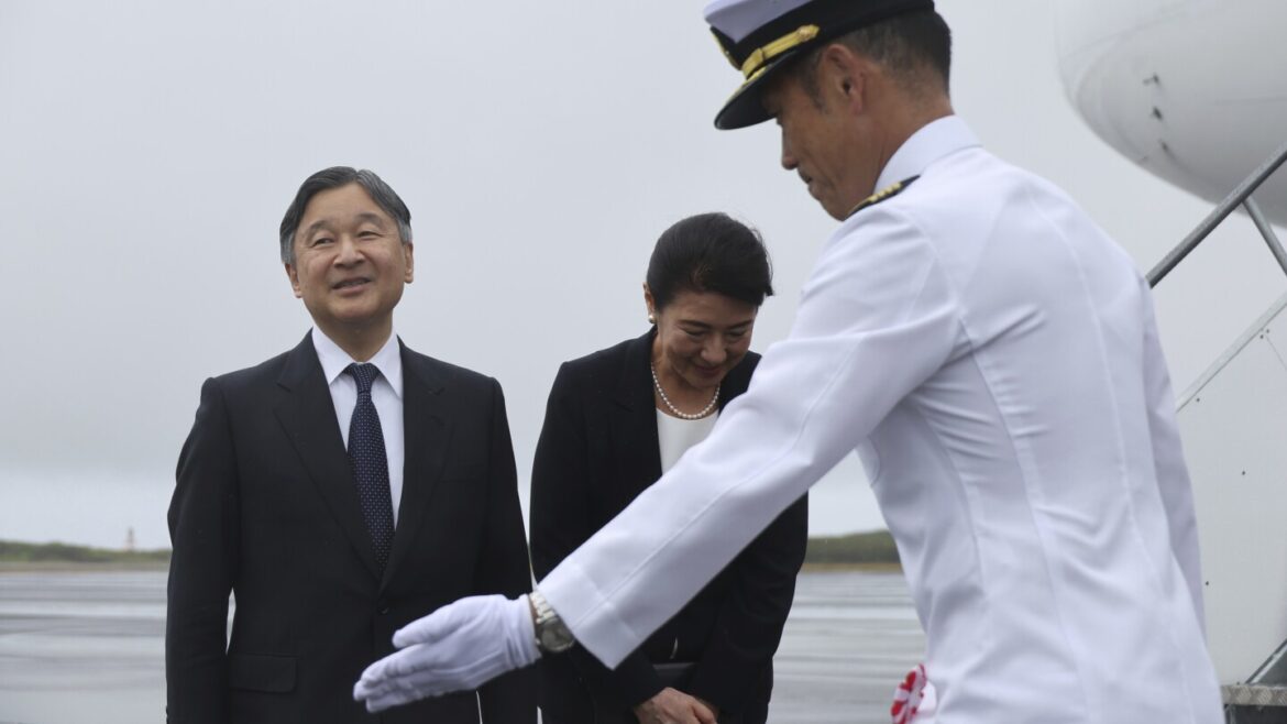 Japanese emperor visits Iwo Jima to honor the dead in one of WWII’s fiercest battles Japanese emperor visits Iwo Jima to honor the dead in one of WWII's fiercest battles