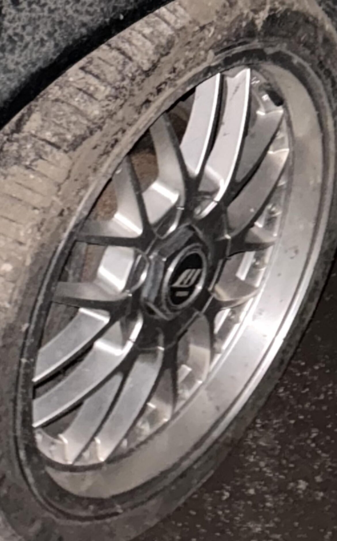 Need help identifying this wheel