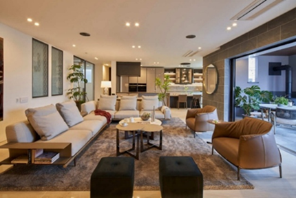 Luxury Italian Casa (Right), Produced by Pro Style Design