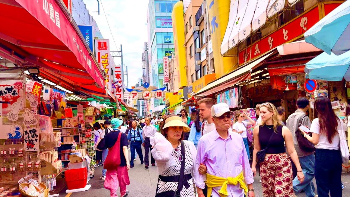4K Walking Tour from Ueno to Nihonbashi. Tokyo, Japan.