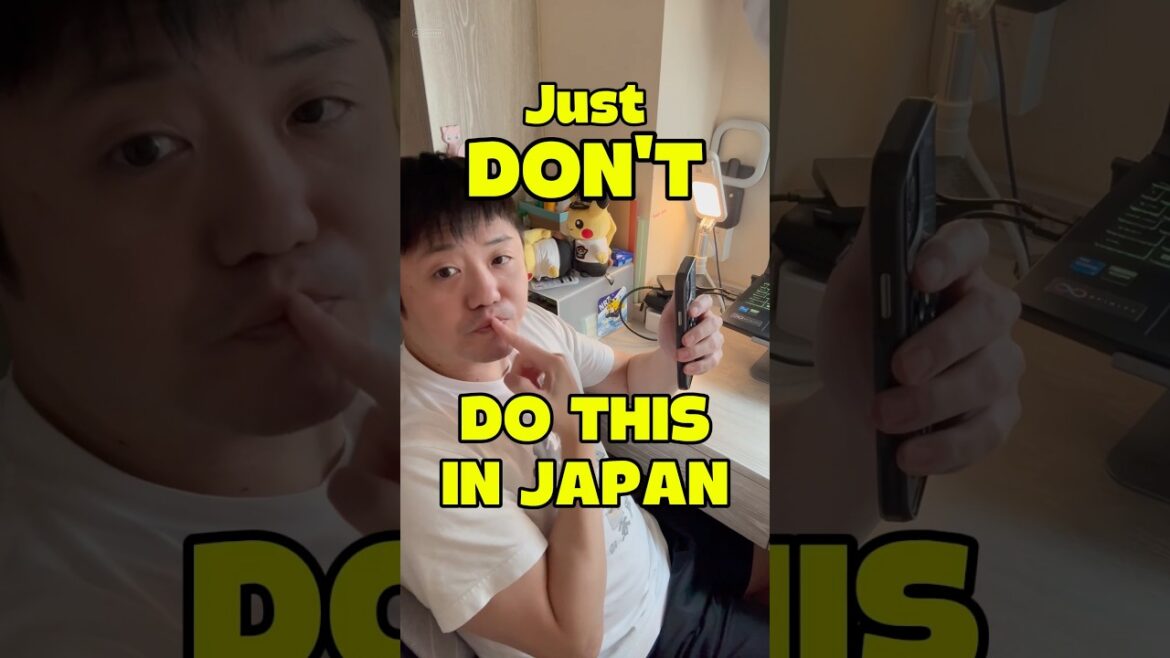 Travel Tips ➡️ Shibuya Crossing Etiquette ⬅️ Japan Tokyo Walking Tour Travel Tips ➡️ Shibuya Crossing Etiquette ⬅️ Japan Tokyo Walking Tour