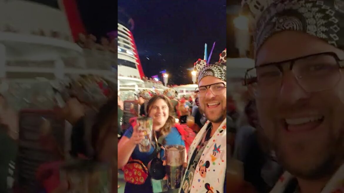 DISNEY MAGIC birthday cruise in 60 seconds ⏩️ #disney #cruise #disneymagic