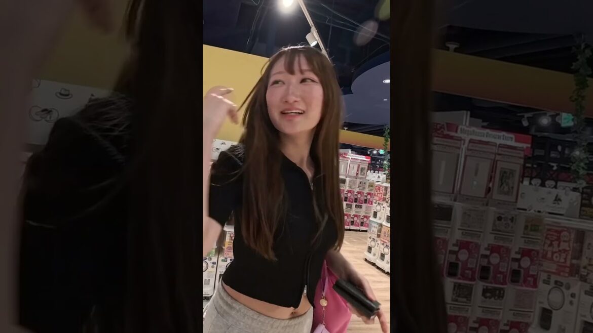 Basketball Gacha Machine in Japan 🇯🇵