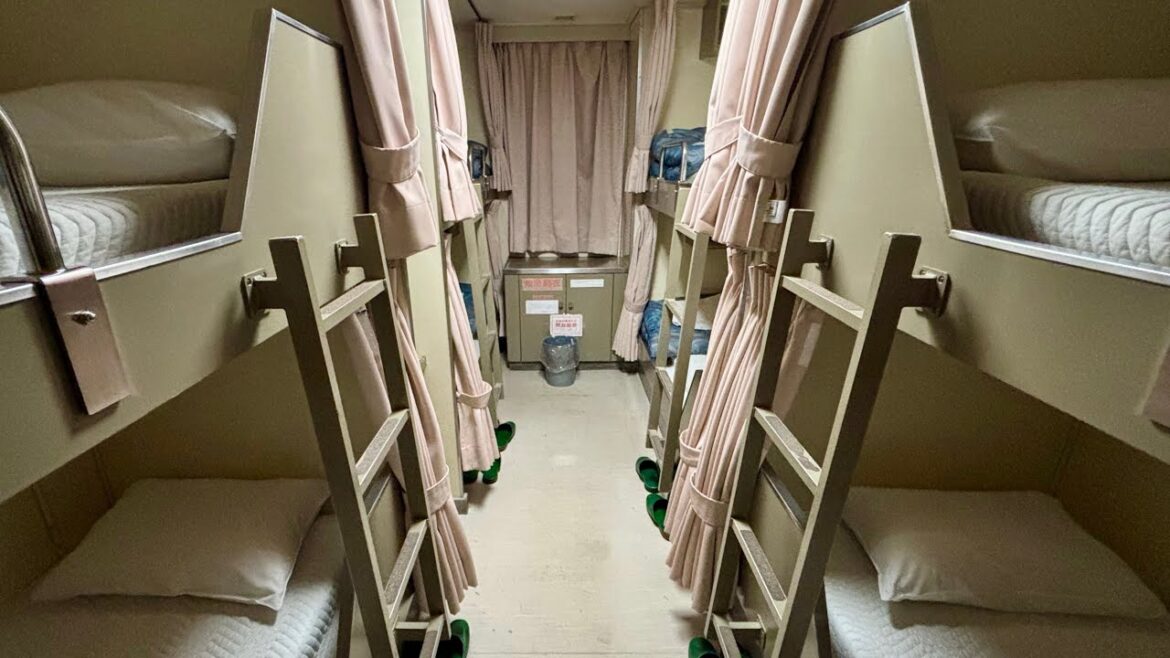 【航路廃止】まもなく引退する日本最古の寝台夜行フェリーに乗船|松山小倉フェリー二等寝台カプセルルーム 4K 【航路廃止】まもなく引退する日本最古の寝台夜行フェリーに乗船|松山小倉フェリー二等寝台カプセルルーム 4K