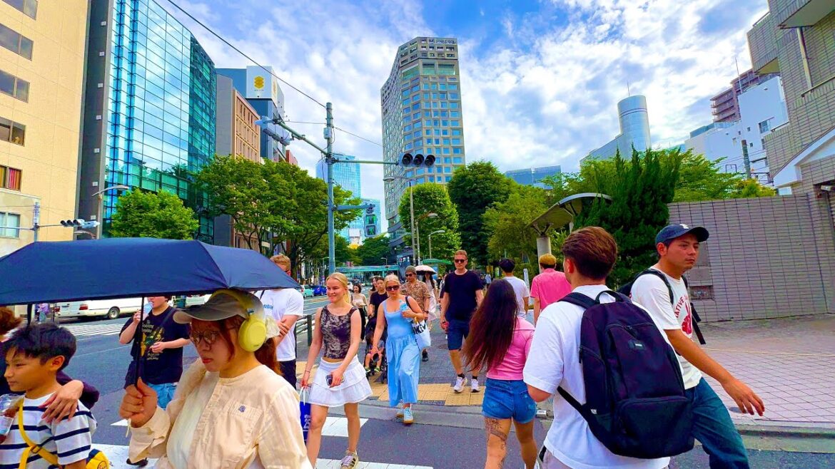[4K] Walking Tour From Shinjuku to Shibuya. Tokyo, Japan.