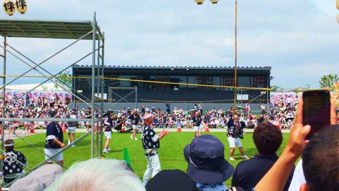 [Expo 2025] Akita Kanto Festival Lights Up Osaka – Towering Lanterns at Tohoku Kizuna Matsuri