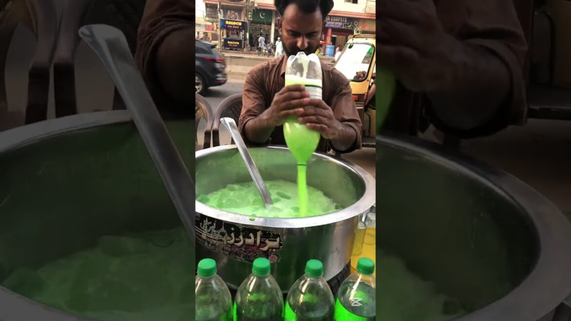 Pakola Juice Street Vendor – The Coolest Drink in Town! #cooldrinks  #streetfood #drink