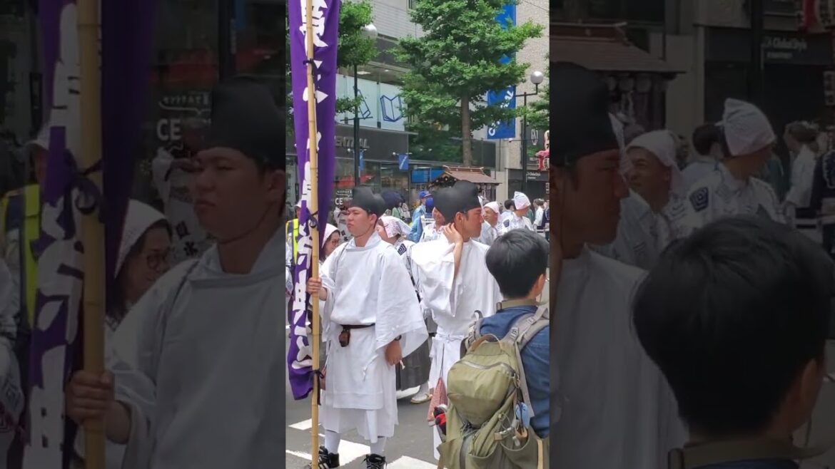 TeamLeip Fantastic Parade #teamleip #travel #slowtravel #japan #sapporo #hokkaido #shrine #parade TeamLeip Fantastic Parade #teamleip #travel #slowtravel #japan #sapporo #hokkaido #shrine #parade