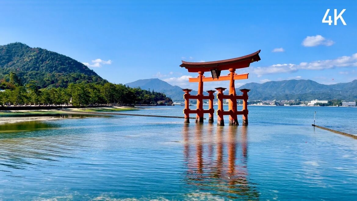Walking Tour In The Island Of Miyajima | Itsukushima Jinja | Japan | 厳島 | 4K60 HDR