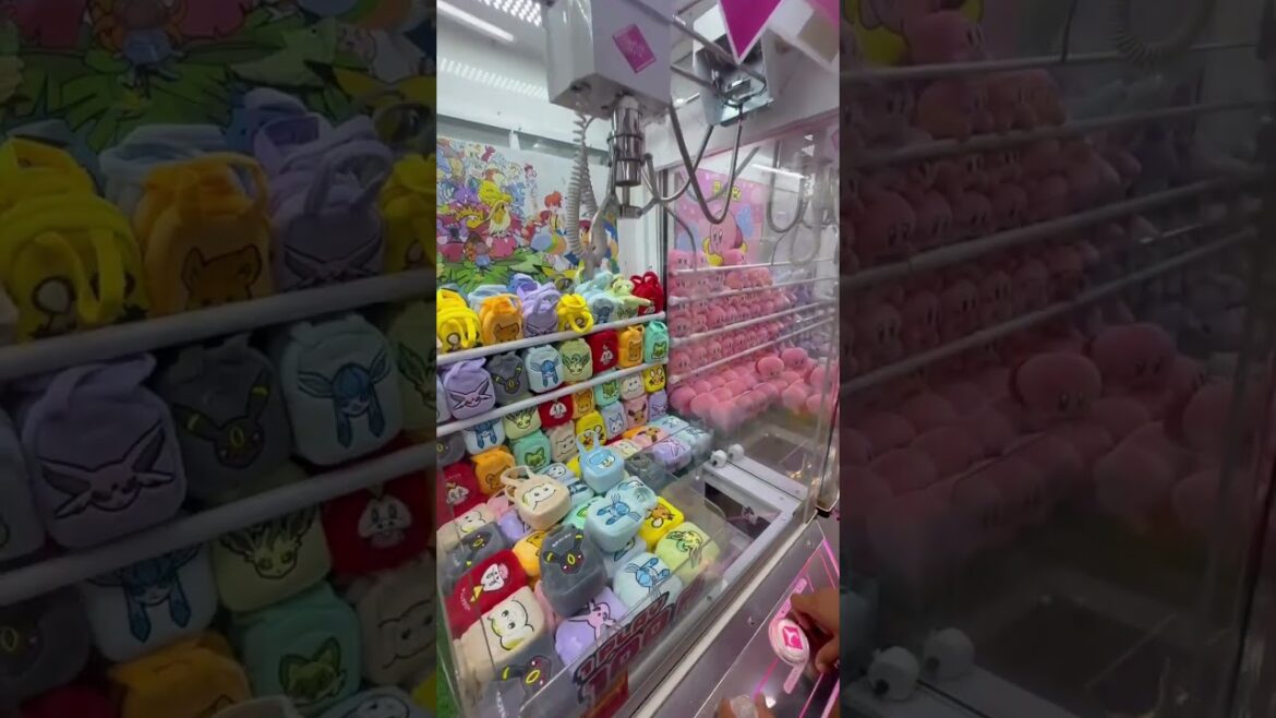 Discover DOTONBORI, the CRAZIEST Street in JAPAN! #osaka #dotonbori Discover DOTONBORI, the CRAZIEST Street in JAPAN! #osaka #dotonbori