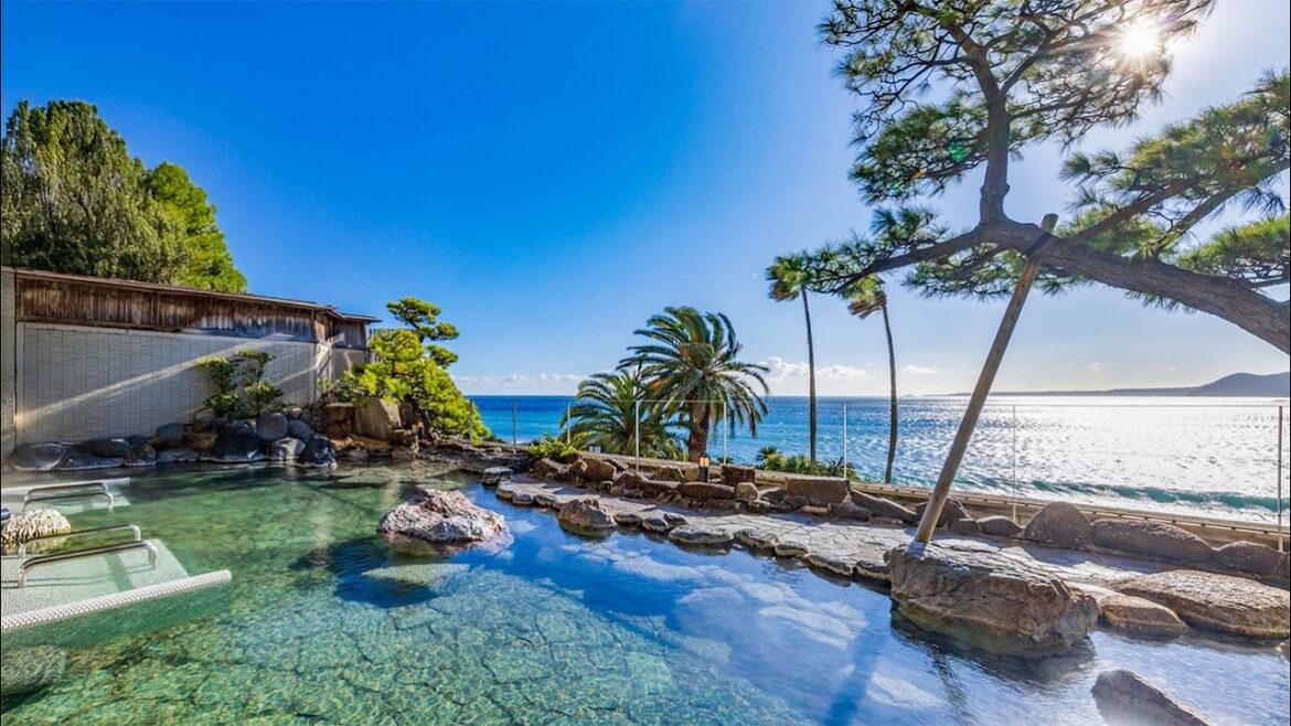 Japan’s Oceanfront Hot Spring Inn with 24 Hour Free Drinks and Snacks | Inatori Ginsuiso