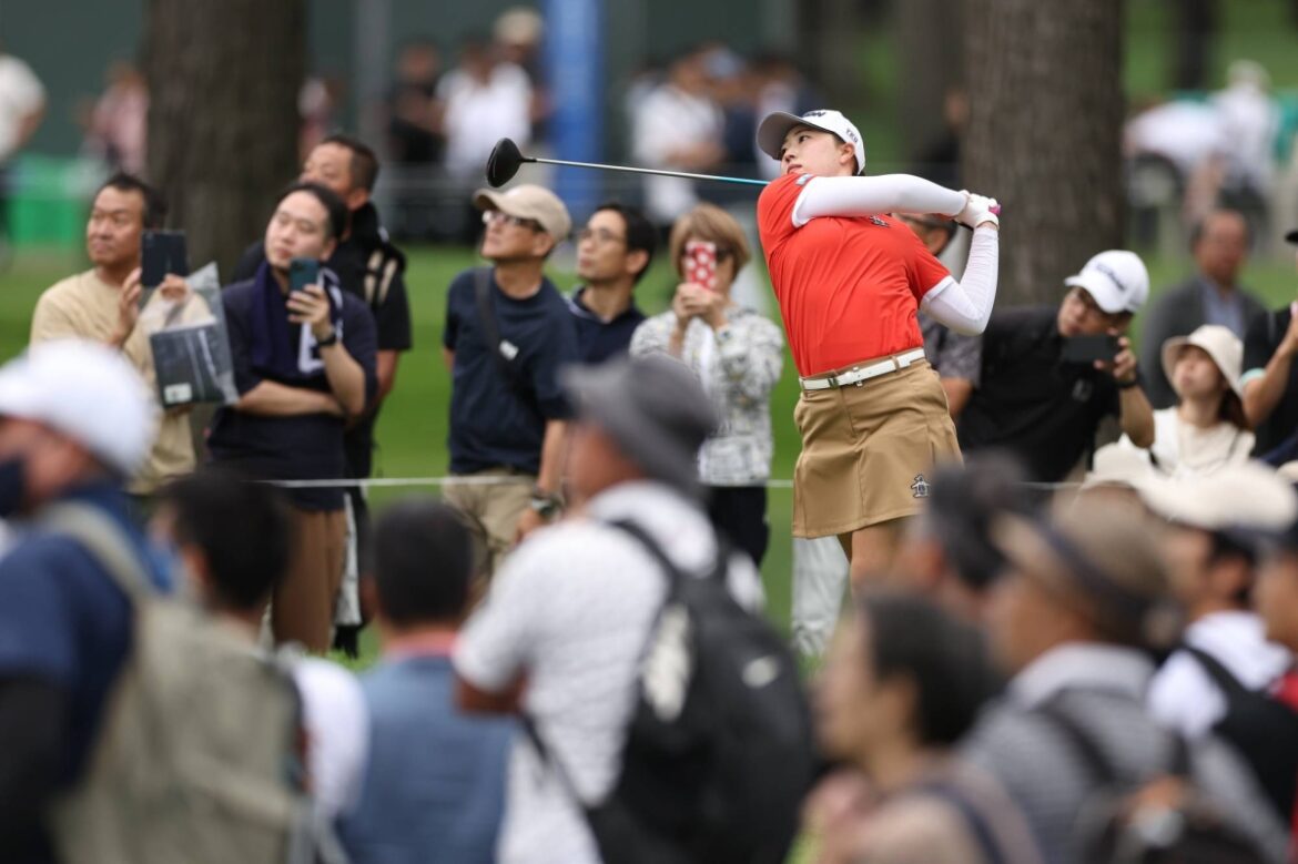 What gender pay gap? In Japanese golf, women are on par with men What gender pay gap? In Japanese golf, women are on par with men