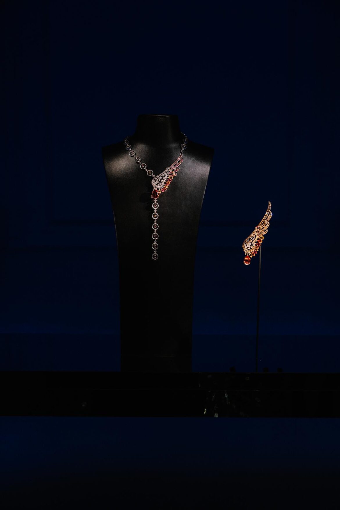 Chanel’s Latest High Jewelry Collection Takes Flight in Kyoto Chanel’s Latest High Jewelry Collection Takes Flight in Kyoto