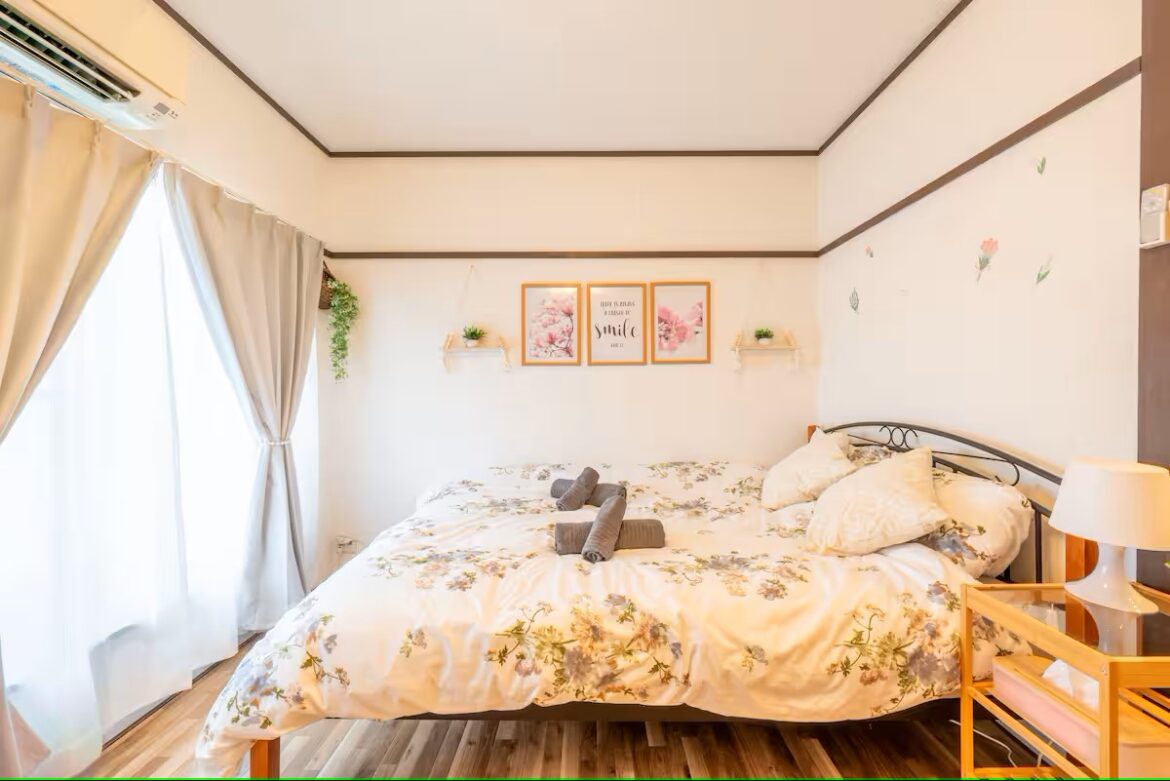 8 Cheap yet Cosy Airbnbs to Book in Osaka, Japan in 2025