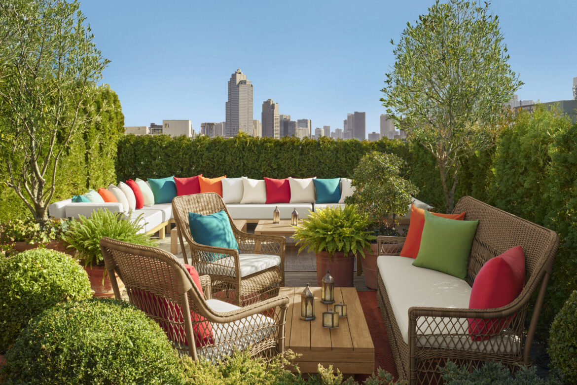 7 Best Rooftop Bars in Tokyo