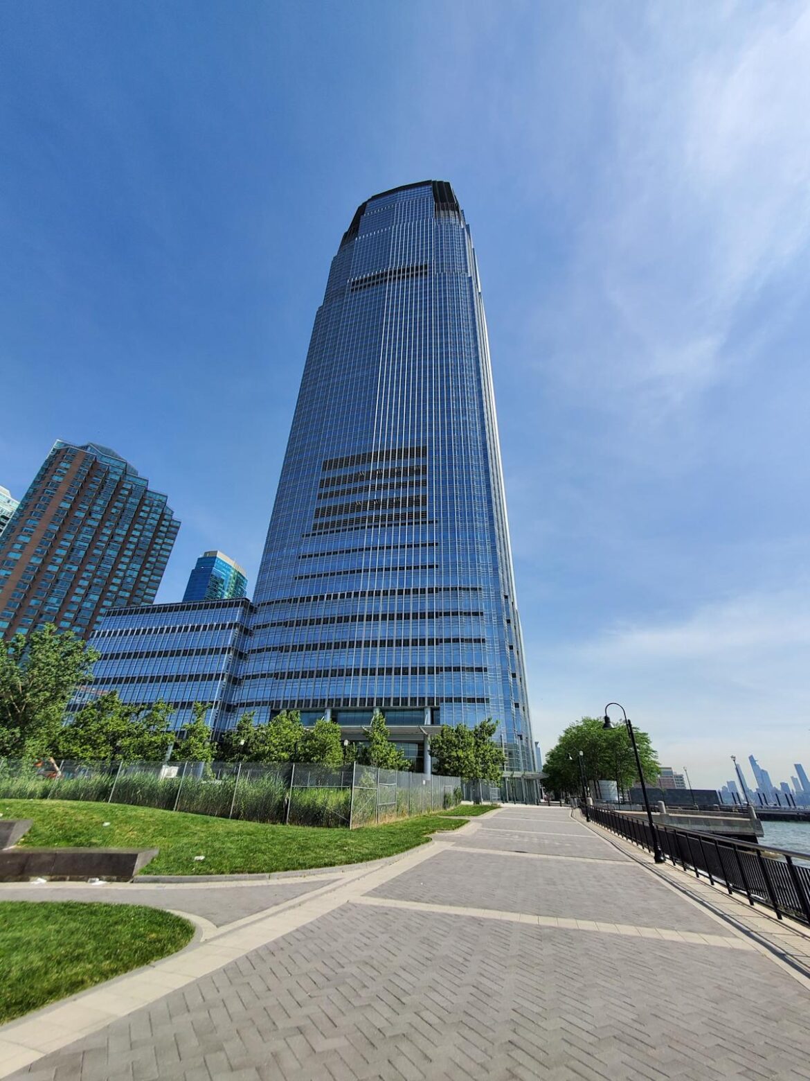 Goldman’s CIO Service Gains Traction in Japan After a Decade