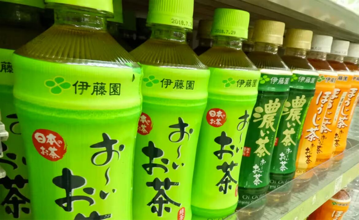 Trump's curveball at Japan tea giant's US expansion