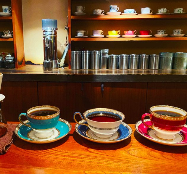 COFFEE-RIN-TOKYO-METROPOLIS-JAPAN-KISSATEN.jpg