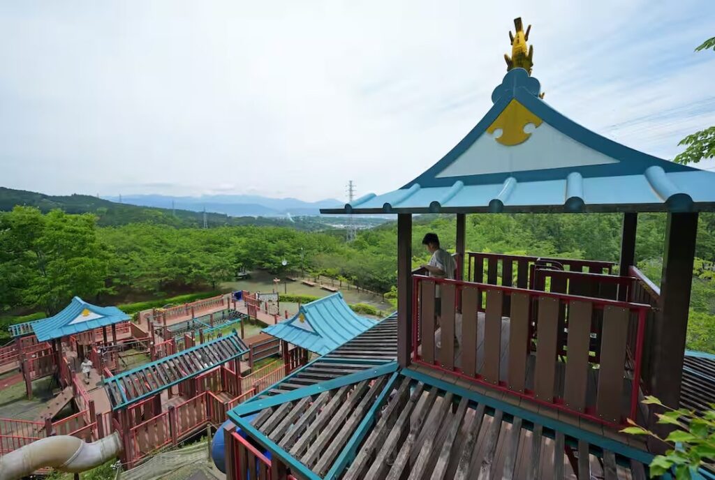 IUZ4IWI4D5IWVNOTRCVLWRZIX4-min