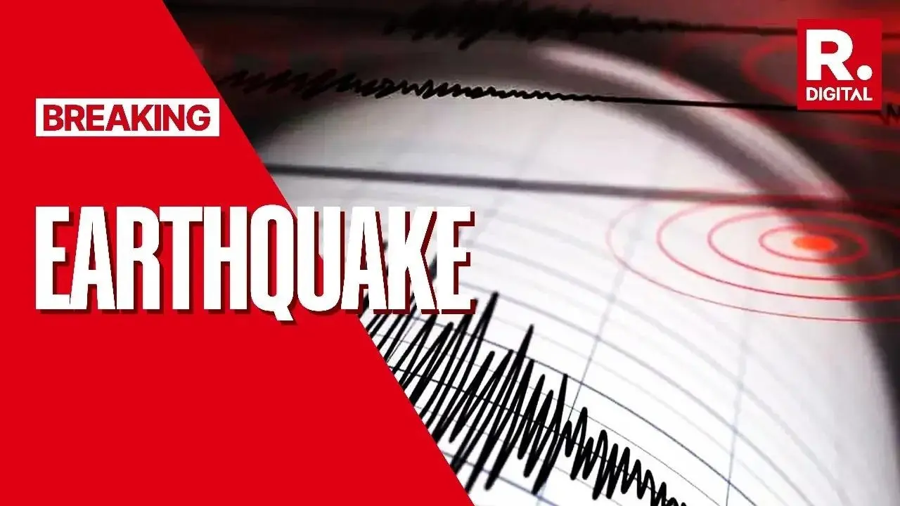 An earthquake with a preliminary magnitude of 6.2 has shaken Istanbul
