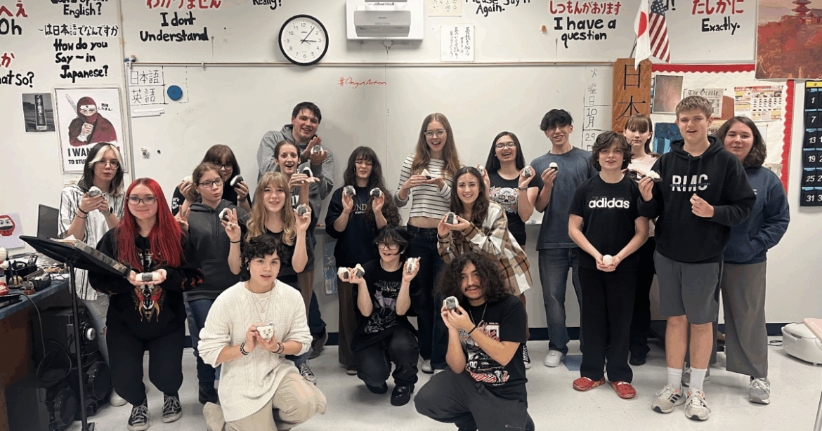 Shaler high school welcomes Japanese STEAM immersion students Shaler high school welcomes Japanese STEAM immersion students