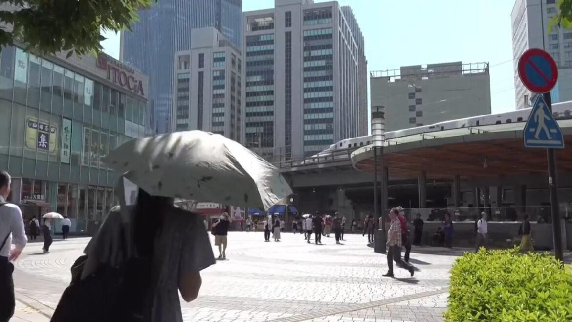 Tokyo braces for heatwave as heatstroke warnings issued in many parts of Japan Tokyo braces for heatwave as heatstroke warnings issued in many parts of Japan