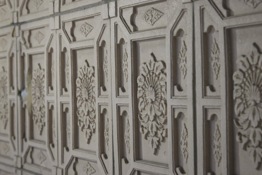 Old pattern on wall