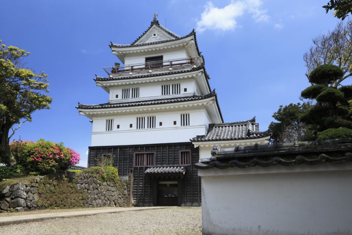 Magnificent castle stays around the world HIRADO, JAPAN - APRIL 24: A general view of Hirado Castle and Hirado Port on April 24, 2010 in Hirado, Nagasaki, Japan. (Photo by MIXA/Getty Images)