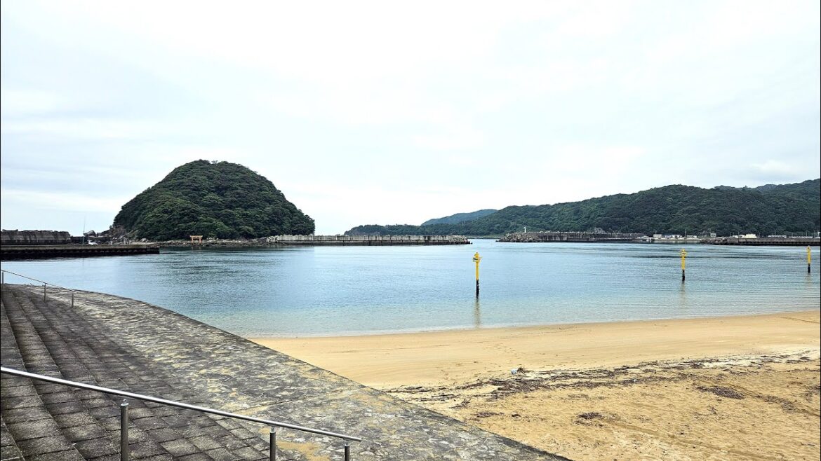 Susami Beach Wakayama, Japan Susami Beach Wakayama, Japan