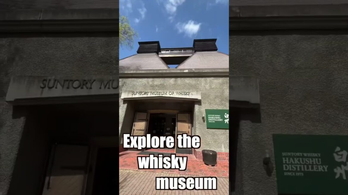 I joined Hakushu Distillery Tour in Yamanashi, Japan🥃😆
