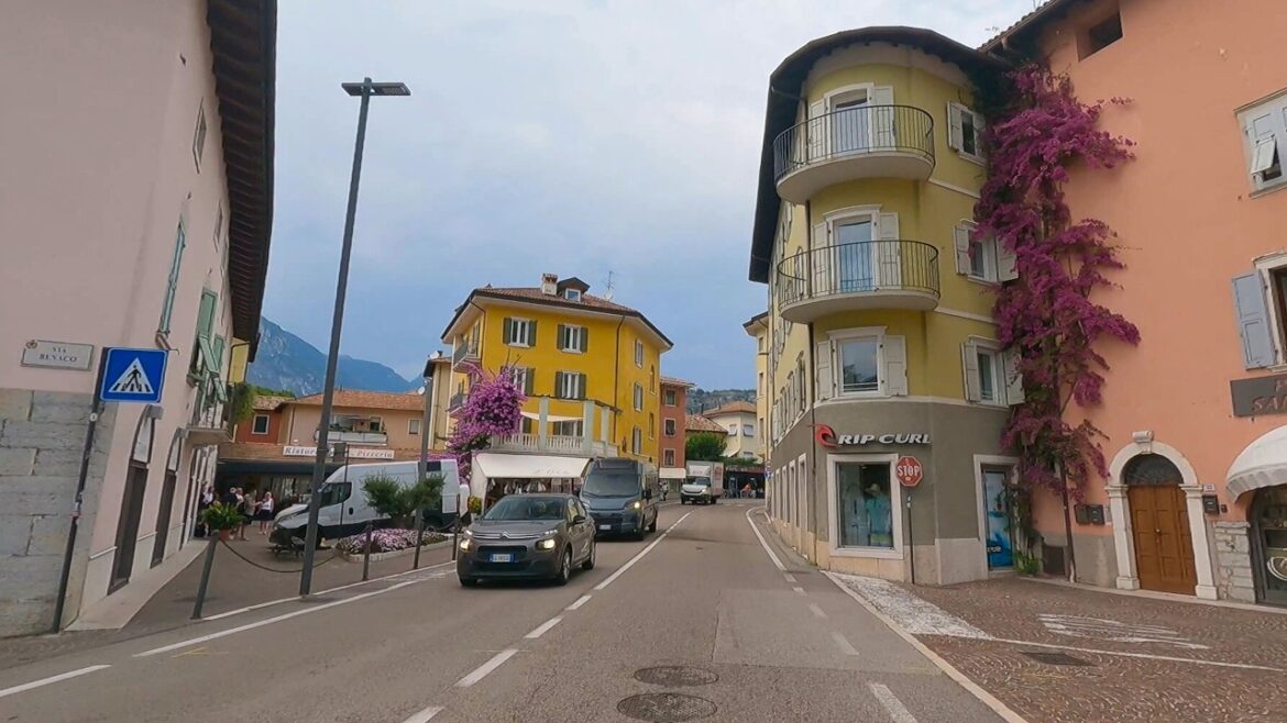 LAGO DI GARDA scenic drive | PESCHIERA DEL GARDA to NAGO TORBOLE | Lake Garda Italy LAGO DI GARDA scenic drive | PESCHIERA DEL GARDA to NAGO TORBOLE | Lake Garda Italy