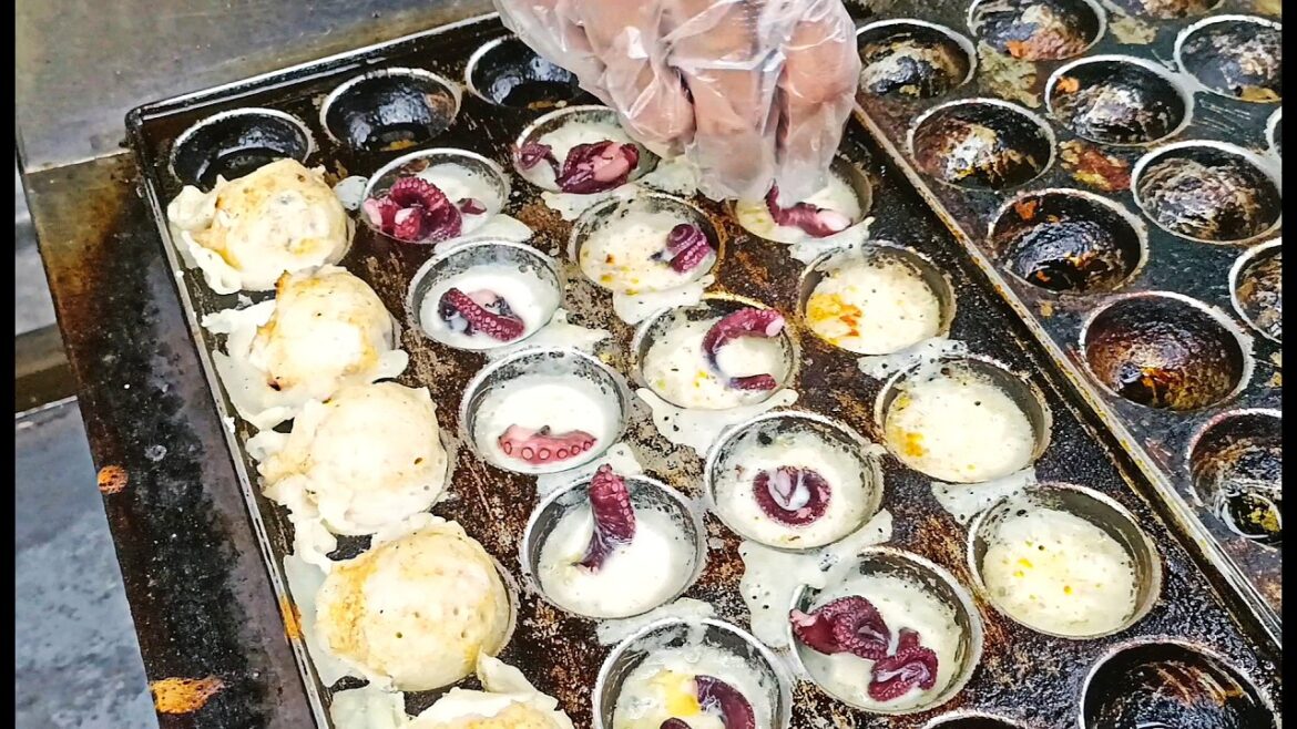 TAKOYAKI ISI GURITA! Jajanan Pinggir Jalan yang Viral | Octopus Takoyaki Street Food TAKOYAKI ISI GURITA! Jajanan Pinggir Jalan yang Viral | Octopus Takoyaki Street Food
