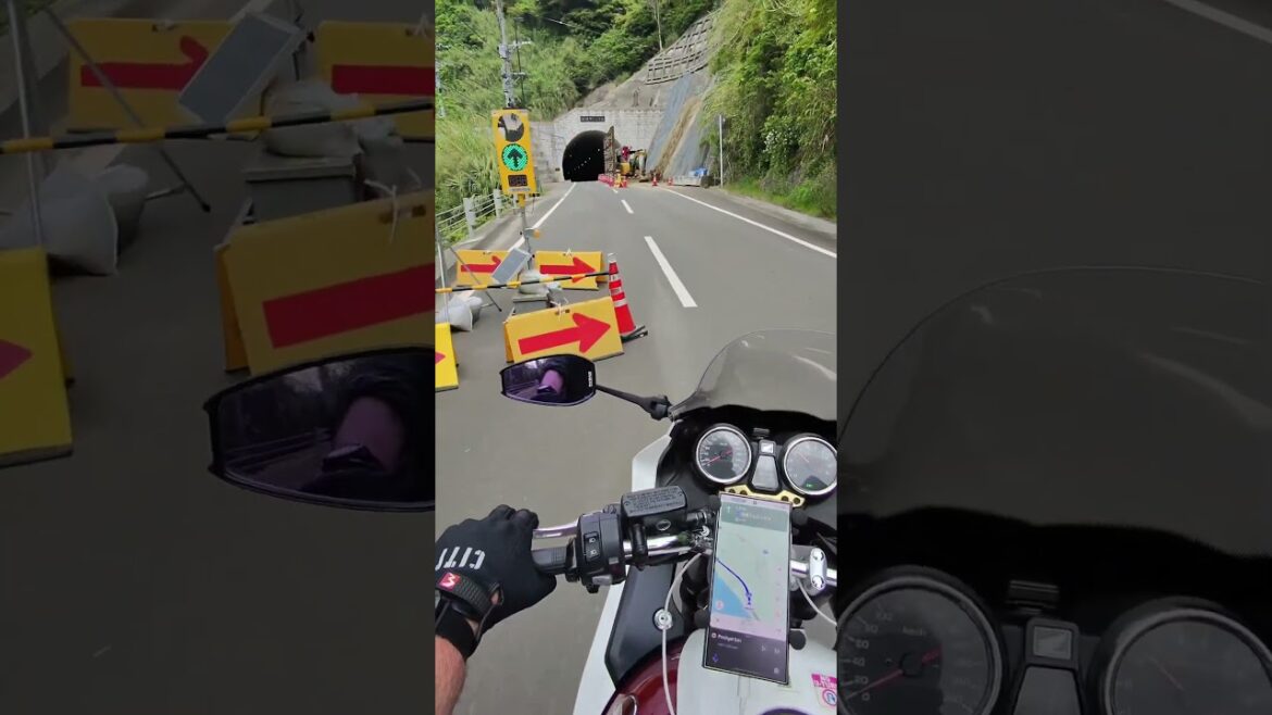 Riding the coast from Miyazaki to Tarumizu and then hopping on the ferry to Kagoshima. Riding the coast from Miyazaki to Tarumizu and then hopping on the ferry to Kagoshima.