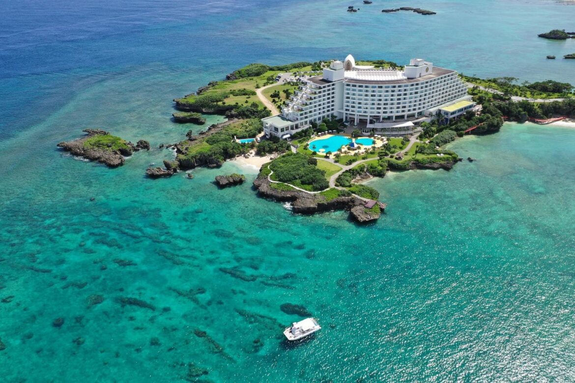 Japan’s First Green Fins Resort Sets the Bar for Ocean Tourism
