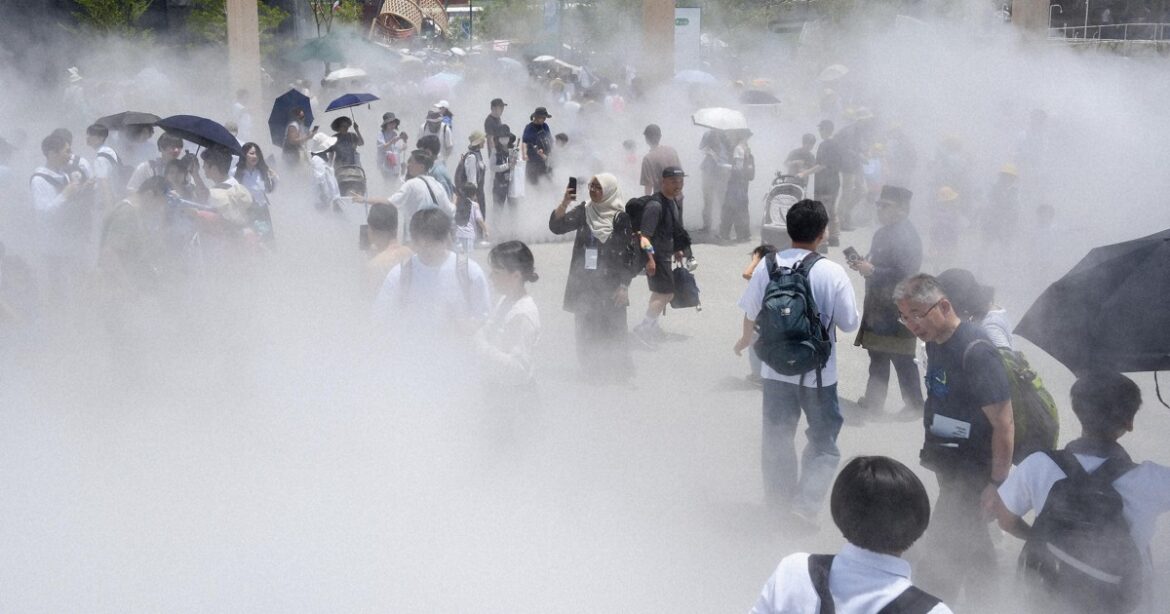 Osaka expo moves into full gear to fight heat exhaustion Osaka expo moves into full gear to fight heat exhaustion