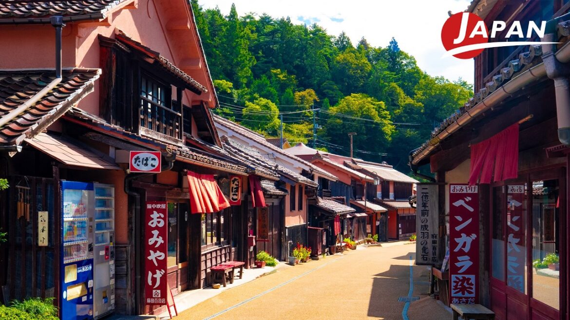 A Village Bathed in Red – FUKIYA FURUSATO VILLAGE | Okayama, Japan Travel