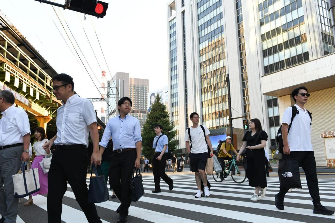 Japan’s ‘Womenomics’ Push Ages Terribly As Economy Struggles Japan’s ‘Womenomics’ Push Ages Terribly As Economy Struggles