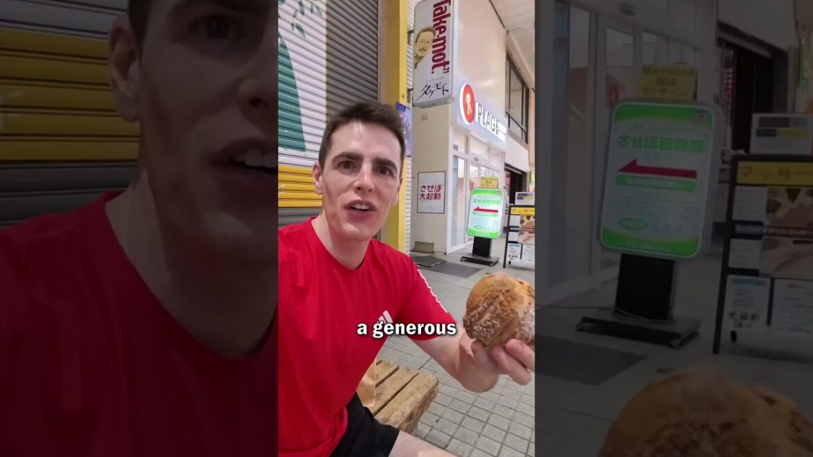 Custard Cream Puffs in Sasebo, Japan ๐ฏ๐ต Custard Cream Puffs in Sasebo, Japan ๐ฏ๐ต